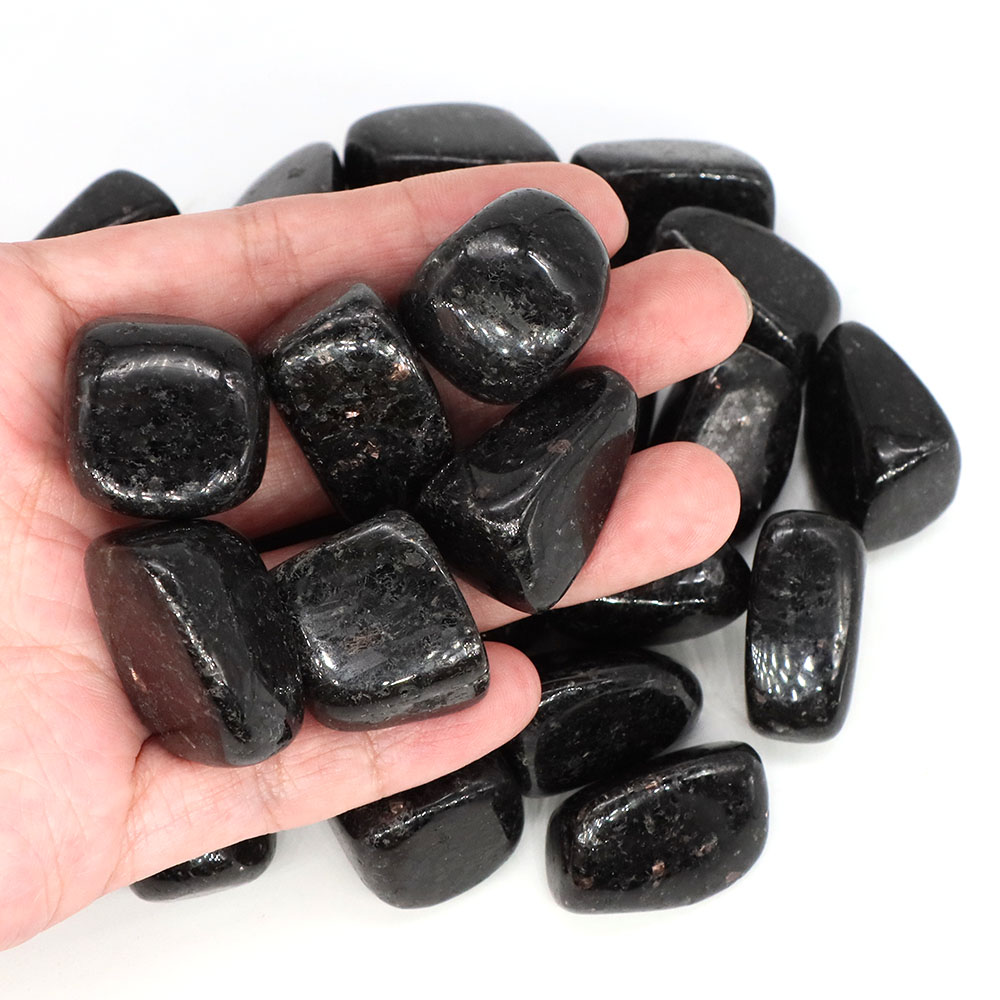عينة حصى نوميت طبيعية غير منتظ - مراجعة Fish Tank Gravel وسعره